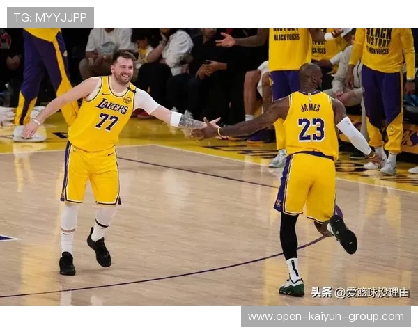 东契奇与里夫斯因伤缺席，湖人对阵开拓者，东契奇总得分能超过詹姆斯吗